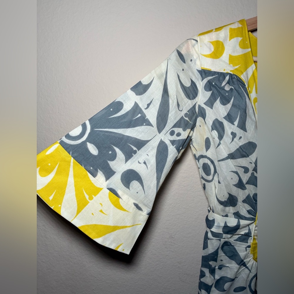 Women’s Corey Lynn Calter Size 6 yellow/grey/white floral print Dress - Picture 6 of 9